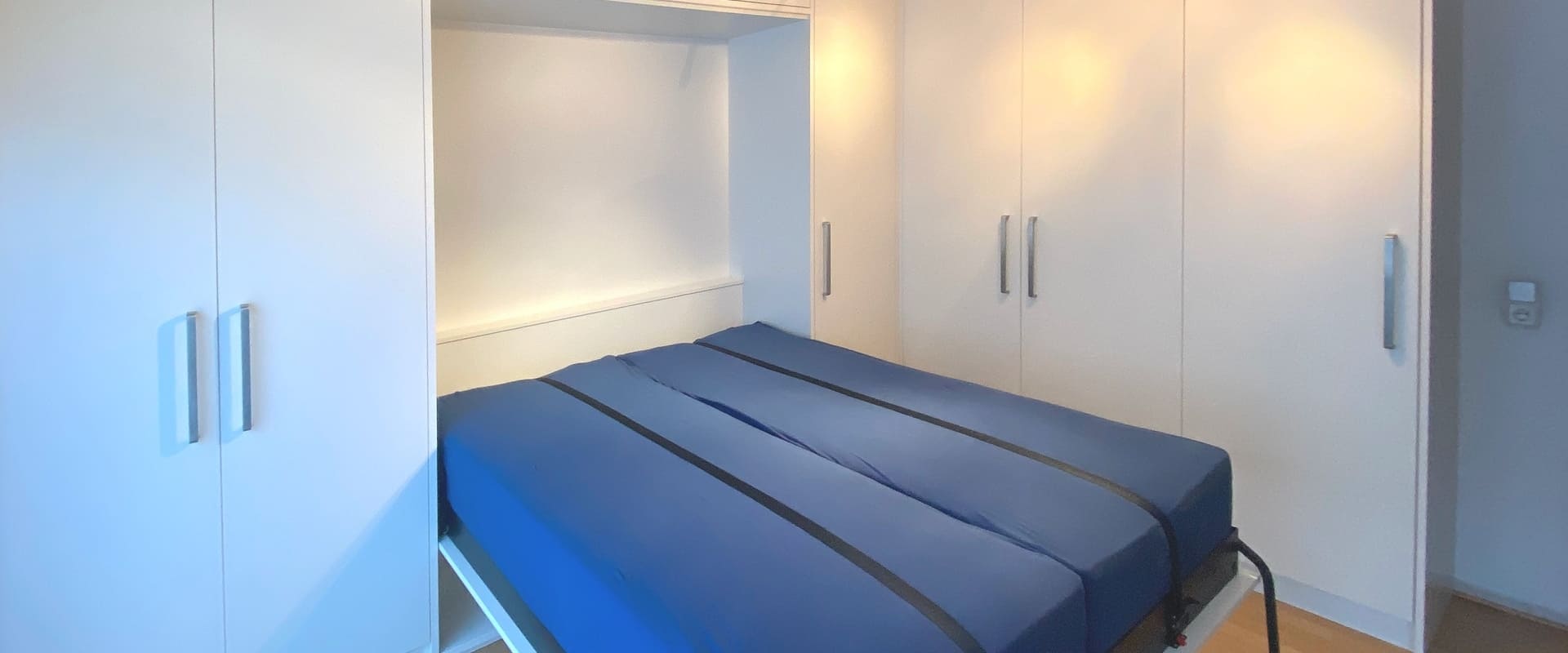 Klappbett im Kleiderschrank Osnabrück – hero Klappbett im Kleiderschrank Osnabrück - hero